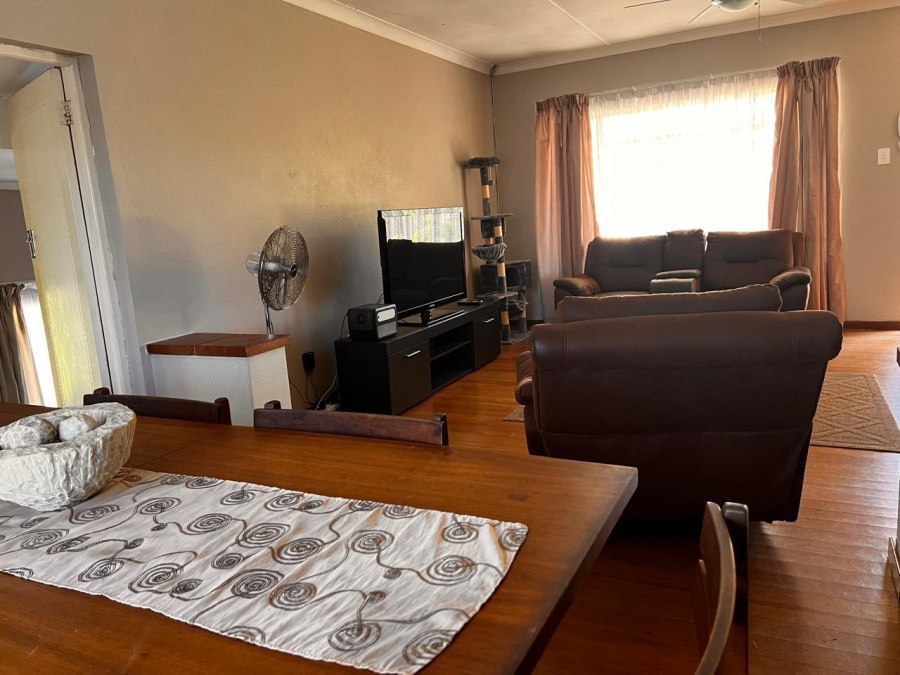4 Bedroom Property for Sale in Chiselhurst Eastern Cape